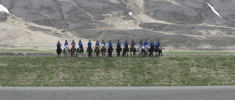 Mynd af nemendum á Reiðsýningu Háskólans á Hólum 2022