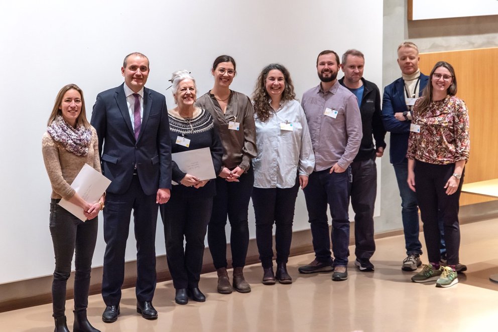 Prize winners together with the President of Iceland and the board of the Biology Society. PHOTO/Fre…
