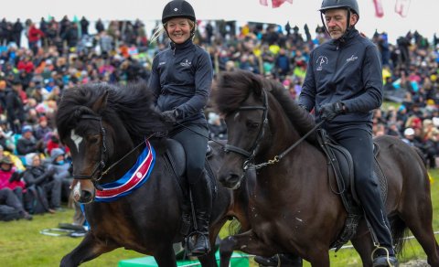 Velgengni Hólamanna á uppskeruhátíð LH