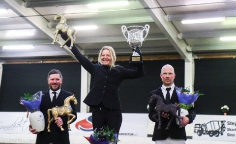 Frá vinstri, Bjarni Jónasson, Mette Mannseth og Þórarinn Eymundsson. Mynd: Eiðfaxi.